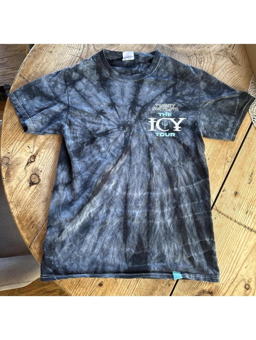 Twenty One Pilots Icy Tour Concert Tee